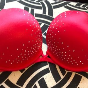 Victoria’s Secret Very Sexy Push Up